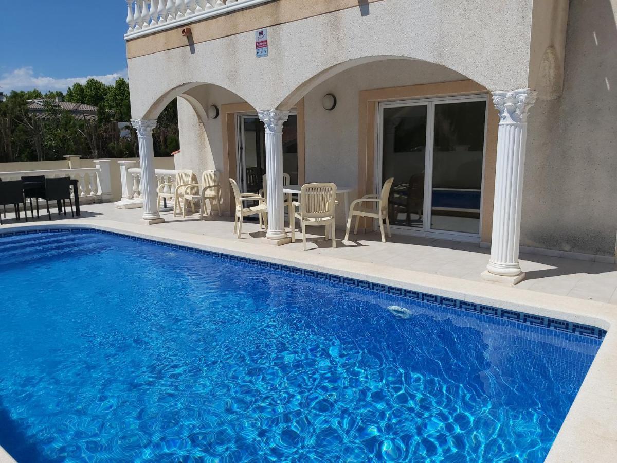 エンプリアブラバ Casa Amb Piscina Privadaヴィラ エクステリア 写真